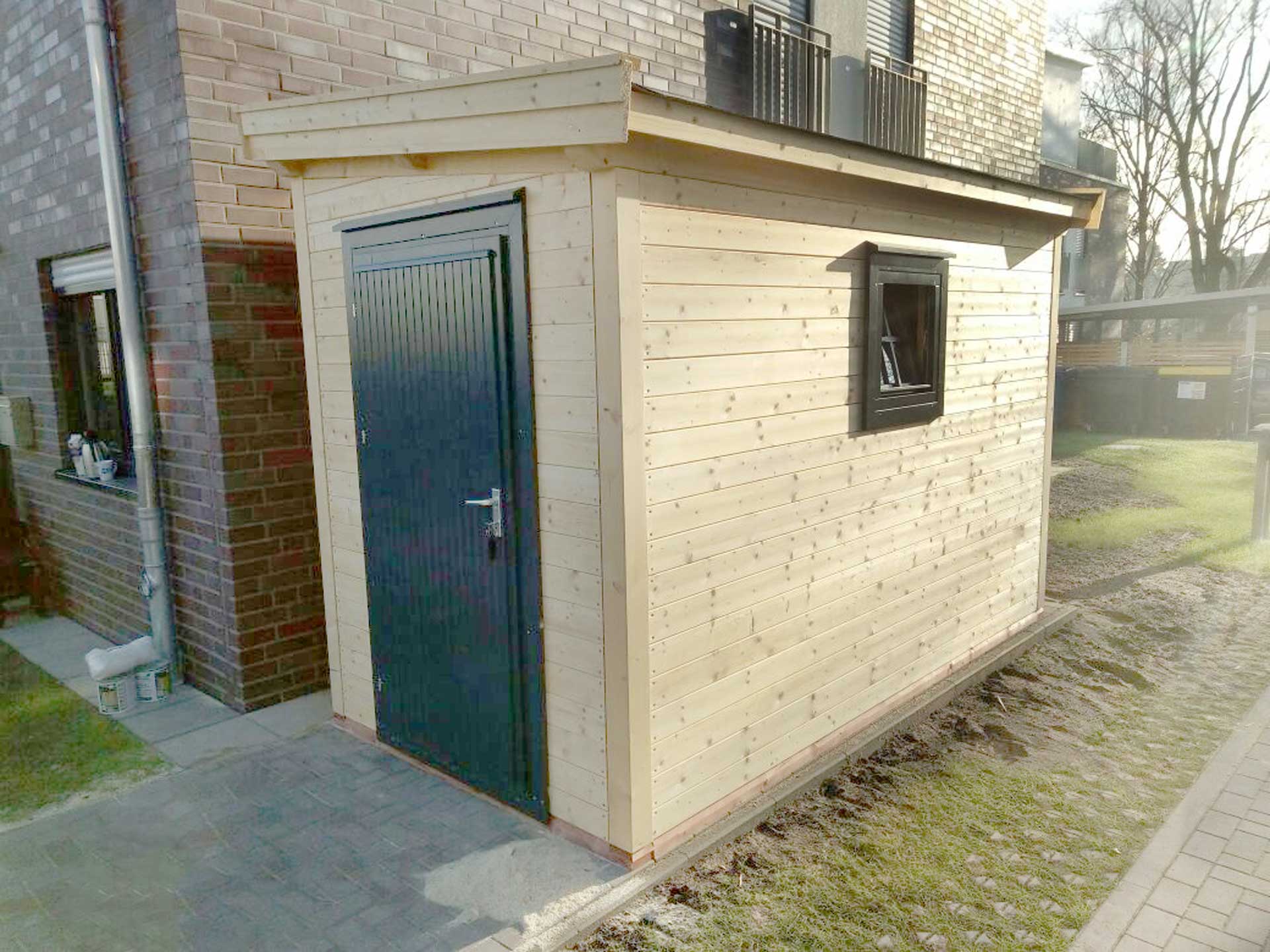holz-garten-braunschweig_Blockbohlenhaus-ohne-Ecku__berstand-Fenster-u.-Tu__r-deckend-farbbehandelt_-Haus-umseitig-O__l-impra__gniert-natur-_1_.jpg holz-garten-braunschweig_Blockbohlenhaus-ohne-Ecku__berstand-Fenster-u.-Tu__r-deckend-farbbehandelt_-Haus-umseitig-O__l-impra__gniert-natur-_1_.jpg